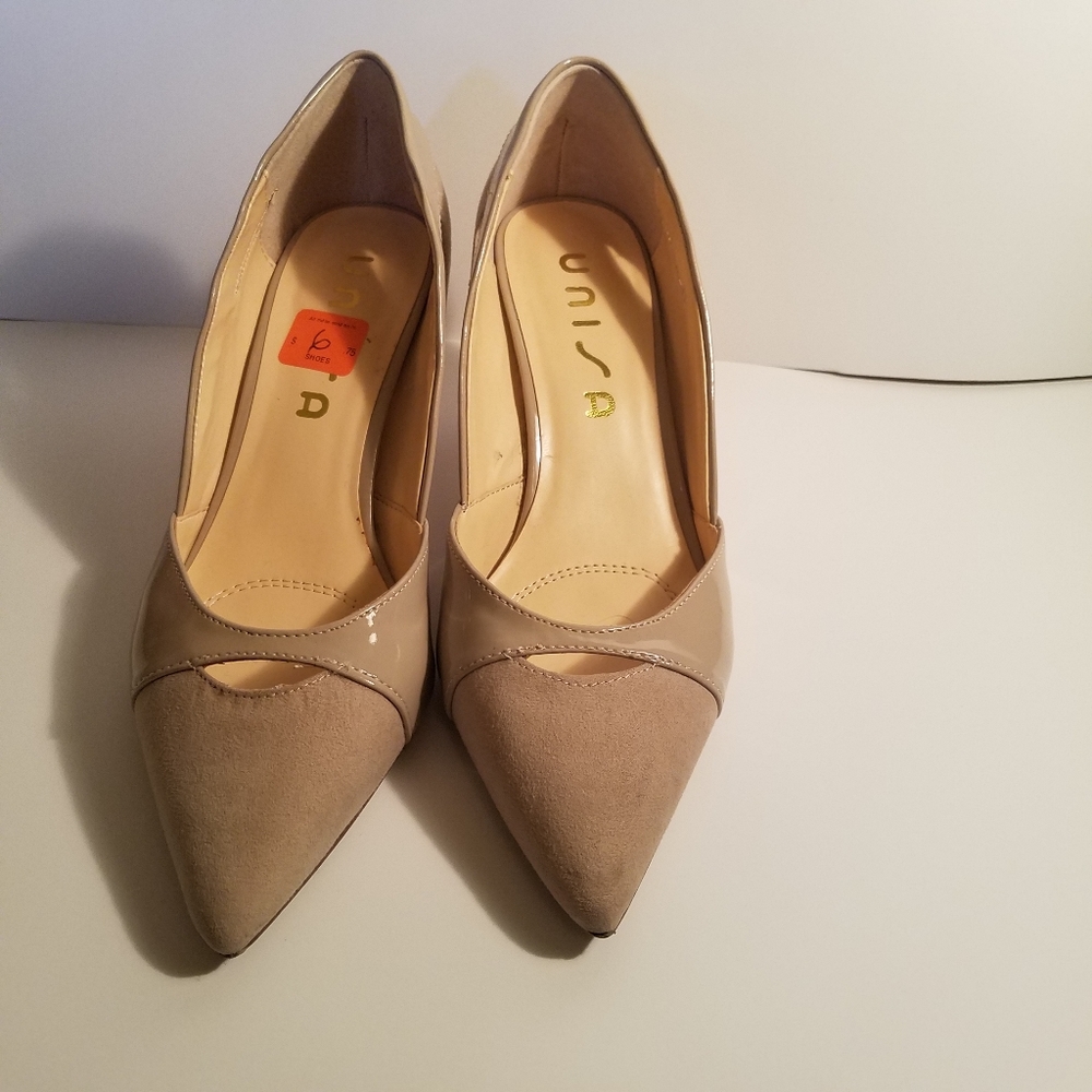 UNISA Nude High Heels Size 7.5